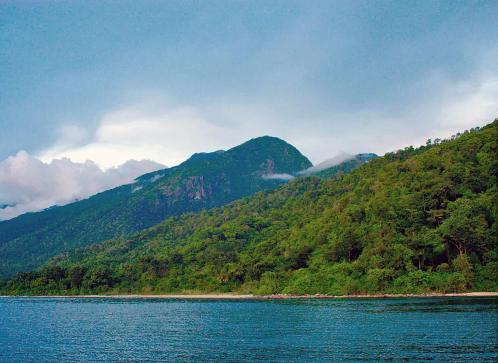 Tanzania travel image