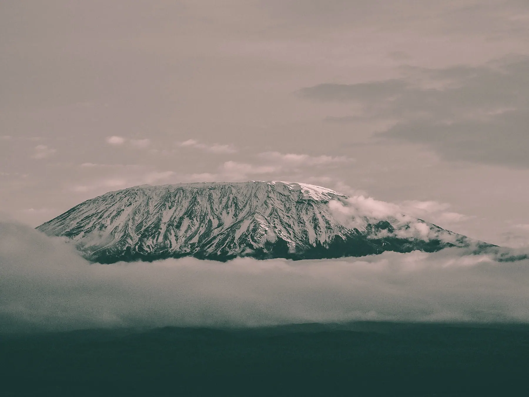 Tanzania travel image